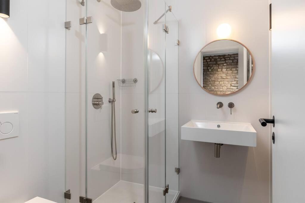 Coolest Apartment In Berlin, Easy Check-In, Industrial Style, Near City Center - Maisonette #2 Eksteriør bilde